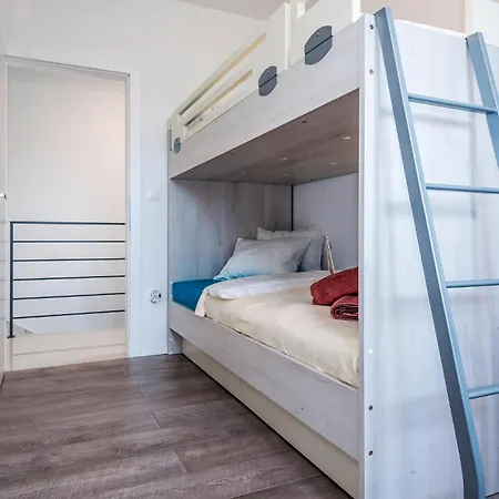 Holiday home 3 Bedroom Cozy In